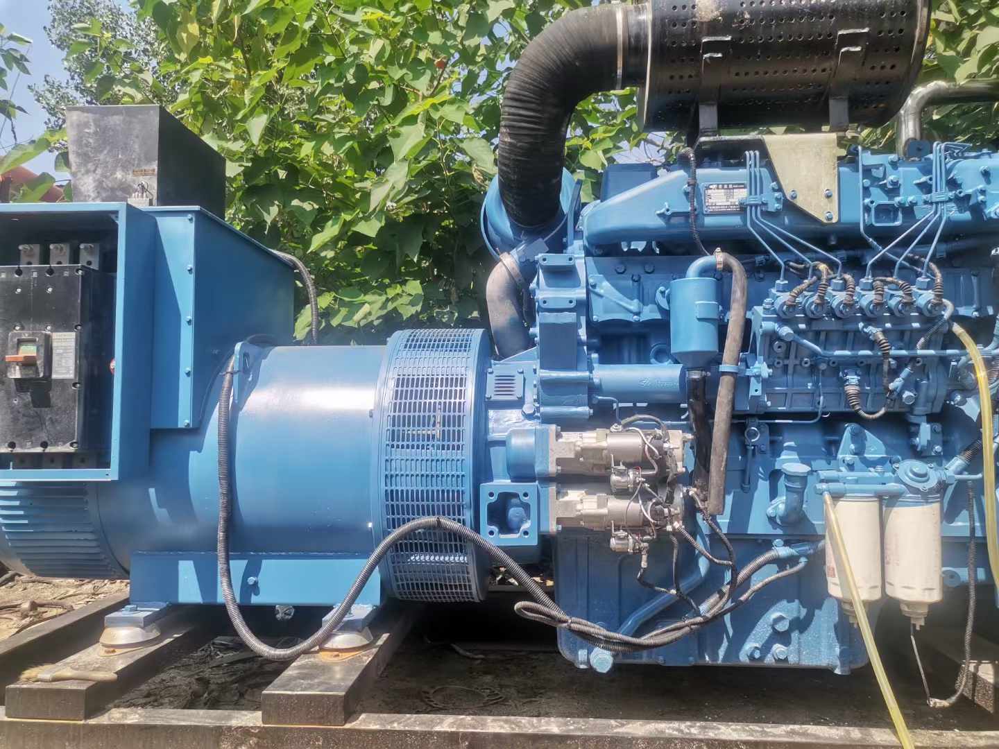 可克达拉详细说明降低 800kW 柴油发电机输出电流波动的方法